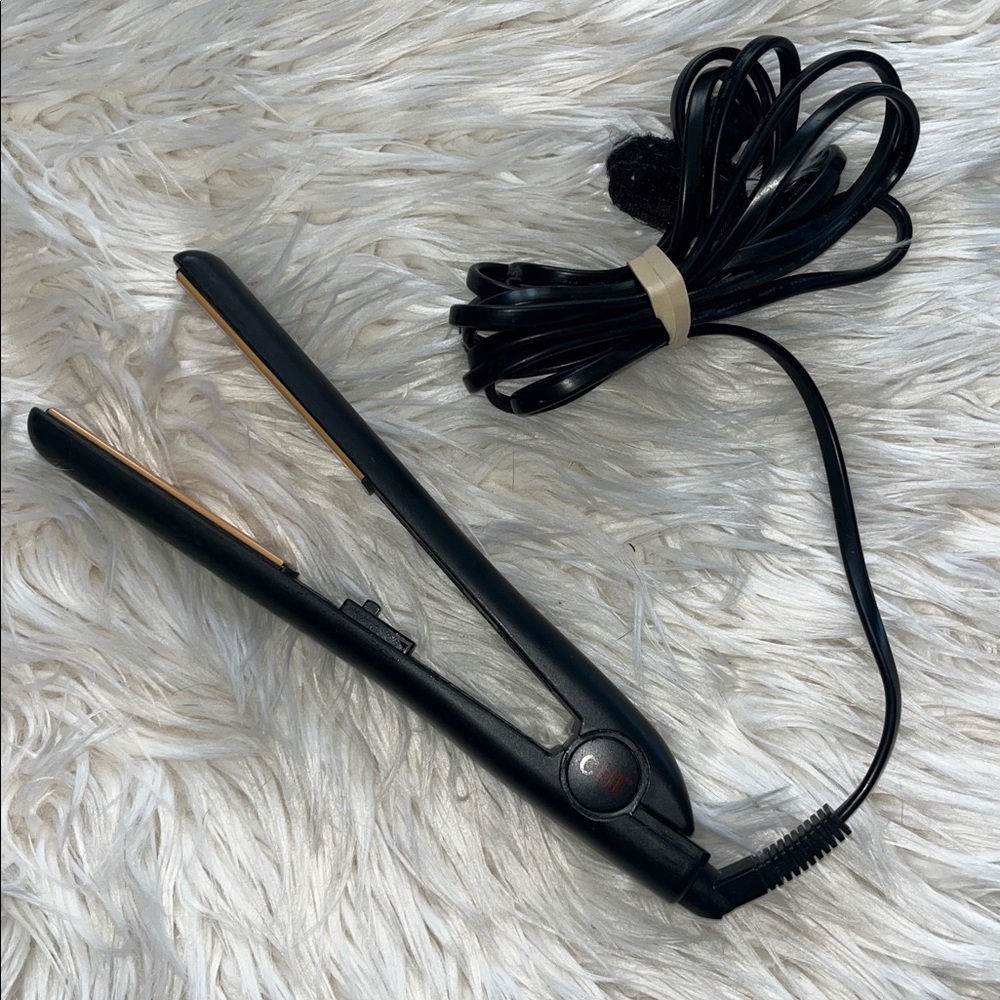 Chi Global beauty hair flat iron